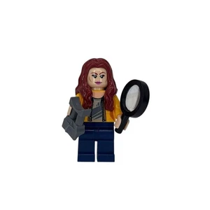 LEGO April O'Neil Minifigure With Accessories TMNT 79116 Collectible Toy - Picture 1 of 24