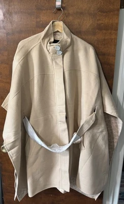 $995 Retail Coach Double Faced Wool Cape Size Medium Large New no Tags Beige - Image 1 of 4
