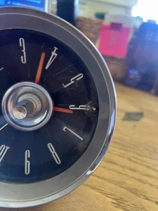 B971. 1961-1963 Ford Thunderbird Dash Clock - Picture 1 of 7