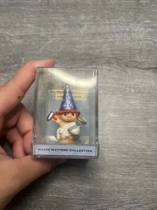 Hallmark Tiny Topper Happy Hatters 2000 figura cumpleaños recuerdo vintage nuevo - Imagen 1 de 2