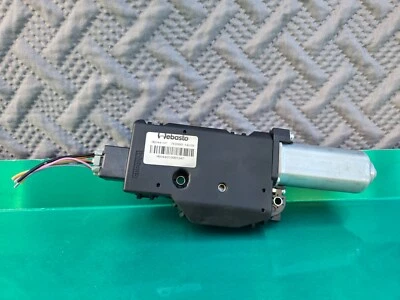2011-2019 INFINITI M37 M56 Q70 Q70L SUNROOF MOONROOF POWER MOTOR OEM - Image 1 of 4