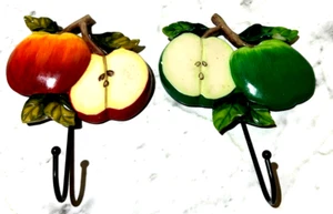 Vintage grüner und roter Apfel Wandbehang Haken, Harz & Metall - Bild 1 von 7