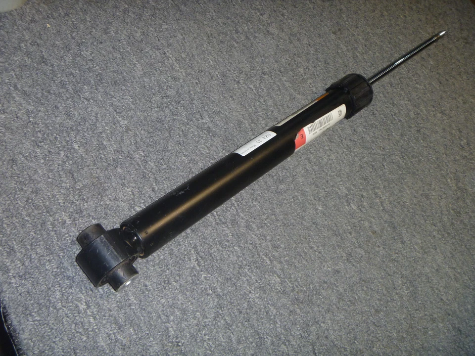 2020-2022 Audi S5 S4 A5 Suspension Shock Absorber 8W6-513-035-H OEM New 2021 - Image 1 of 2