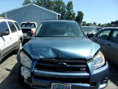 Used Front Left Lower Lower Control Arm Front fits: 2011 Toyota Rav4 Front Left - Image 1 of 4
