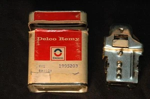1975 77 1995203 D1599 DELCO REMY HEADLIGHT SWITCH BUICK NOS NEW - Picture 1 of 1