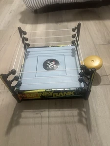 Anillo de lucha libre WWE Money In The Bank  - Imagen 1 de 9