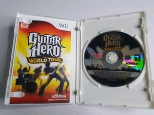 Guitar Hero World Tour (Nintendo Wii, 2008) gioco completo CIB - Foto 1 di 6