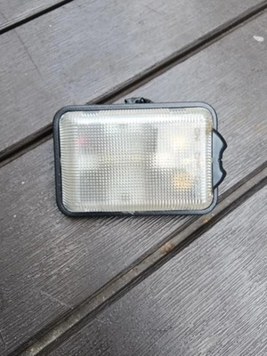 ISUZU RODEO/HONDA 1991-1997 CENTRO DE PASAPORTE CÚPULA LUZ MAPA SUPERIOR INTERIOR OEM Foto 1 de 4