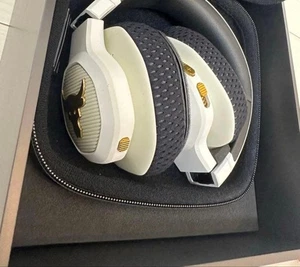 JBL Under Armour Project Rock Sport White Wireless Train Over-the-Ear Kopfhörer - Bild 1 von 4