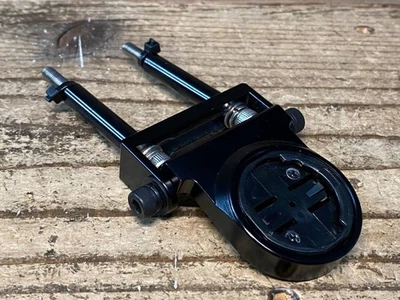 Rec-Mounts Typ17 Fahrradcomputer Halterung kompatibel mit Garmin 35mm Verlängerung - Bild 1 von 4