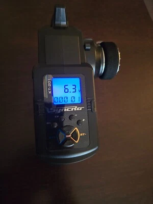 Kyosho 2.4GHz Syncro KT-201 AND KR-200 RECEIVER - Image 1 of 4