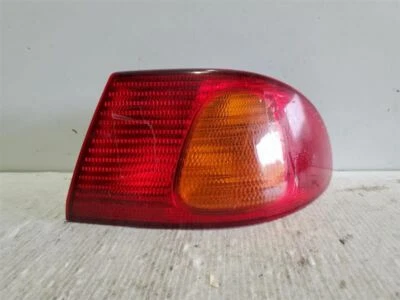 98-02, Toyota Corolla, Psngr Tail Light Quarter Panel Mounted, PN-81550-02070 - Изображение 1 из 3