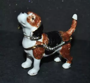 NUOVO Portabecchi BEAGLE Cane Cucciolo Ingioiellato Cristalli Austriaci 3"L Peltro Smalto - Foto 1 di 3