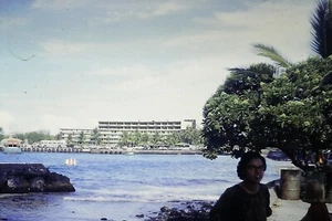 1967 King Kamehameha Hotel Hawaii Original Transparency Slide - Bild 1 von 5