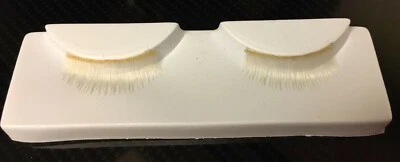 Pestañas de ojos de muñeca COMPLETAS superiores sin marca rubias claras (7/8" x 1/4") NUEVO Foto 1 de 3