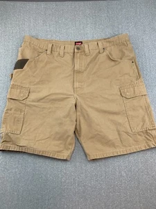 Wrangler Workwear Cargo Shorts Mens 44X10 Brown Relaxed Strong Canvas Heavy Duty - Picture 1 of 15