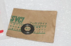 SUZUKI GSX-R600 GSXR750 VALVE SPRING SEAT SEDE MOLLA VALVOLA 12933-35F00 GENUINE - Foto 1 di 6