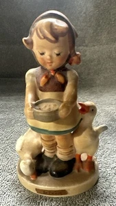 Vintage Hummel Figurine #197 “Be Patient” TMK 4 W. Goebel W. Germany 1960-1972 - Picture 1 of 6
