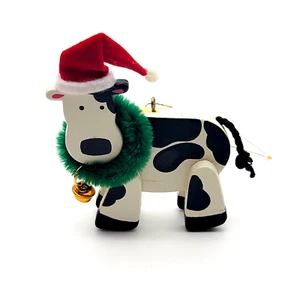 Vintage Avon Ornament Holly Jolly Cow with Wreath Merry Christmas Happy Moo Year - Picture 1 of 6