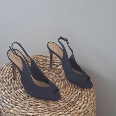 Nuevo sin etiquetas Schutz Mollyna Mujer Azul Marino Gamuza Punta abierta Cordones 5" Tacón Bomba S-10 Foto 1 de 4