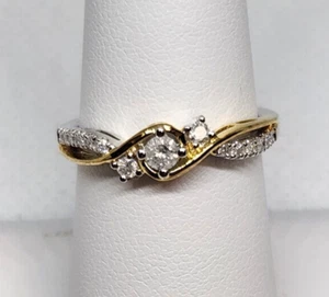 Beautiful Sterling Silver Two Tone Diamond 1/4CTTW Bypass Ring - Picture 1 of 5