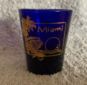 Miami Cobalt Blue Libbey Shot Glass Shotglass, Gold Palm Tree, Umbrella, Sunrise - Picture 1 of 3
