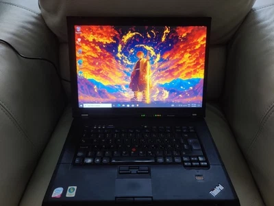 Portátil Lenovo Thinkpad T500 - SSD de 120 GB, 4 GB de RAM Foto 1 de 4