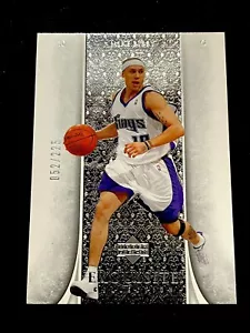 2005-06 Exquisite Collection #35 Mike Bibby 52/225 Kings - Picture 1 of 2