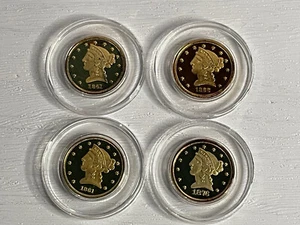 Moneda de 4 cabezas de libertad *COPIA* metal color oro ~ 1841, 1861, 1866, 1876 - Imagen 1 de 11