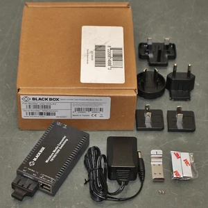 Black Box Media Converter LGC120A-R3, Gigabit Ethernet x SC MM 850nm Fiber - Picture 1 of 9