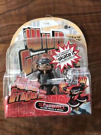 Rob Dyrdek's Wild Grinders SpitBall Action Figure and Board Skate It Nintendo Ds