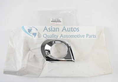 Cubierta de orificio de faro antiniebla delantero izquierdo genuino Toyota 4Runner 2010-2013 5212835060 OEM Foto 1 de 2