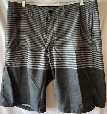 Pantalones Cortos de Natación OCEAN CURRENT, Para Hombre 34, 36" Cintura Negros a Rayas, Elásticos Nuevos sin Etiquetas Foto 1 de 4