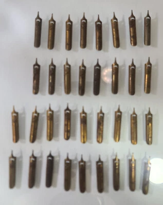 34 artículos * Plumillas estilográficas vintage en latón LUS 518 extra oxidadas Foto 1 de 4