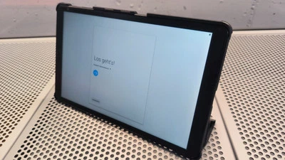 Sasmung Galaxy Tab A 10,1" 32GB WiFi  +Schutzfolie +Ladedock +Bumpercase - Bild 1 von 4