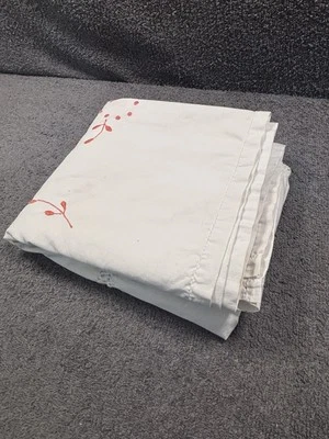 Lovely Old Embroidery Cotton Table Cloth 80" x 50" Hand made - Image 1 of 4