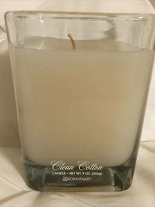 Vela Aromatique Clean Algodón 9 OZ en vidrio cuadrado pesado - Imagen 1 de 2