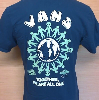 Camiseta Vans Together We Are All One Peace Alien Azul Adulto Calce Ajustado Talla Grande Foto 1 de 4