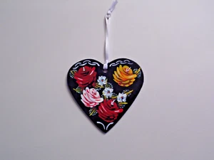 canalware / bargeware/ narrowboat , hand painted decorative, hanging heart - Picture 1 of 1