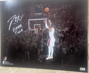 DAMIAN LILLARD DAME TIME AUTOGRAPHED SIGNED 16 x 20  PICTURE PHOTOGRAPH BECKETT