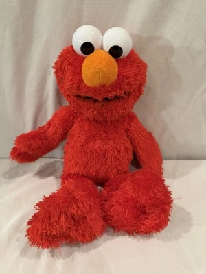 EUC Sesame Street Hasbro TICKLE ME ELMO  Giggles, Talks, Vibrates - WORKS 2016 - Image 1 of 4