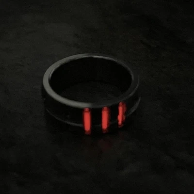 TC4 Aleación de Titanio EDC Anillo de Dedo Luminoso Collar Colgante Utilería Unisex Regalo  Foto 1 de 4