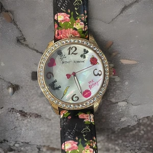 Betsey Johnson Black Dial Floral Stainless Steel Leather Band Watch BJ00039-06 - Picture 1 of 6