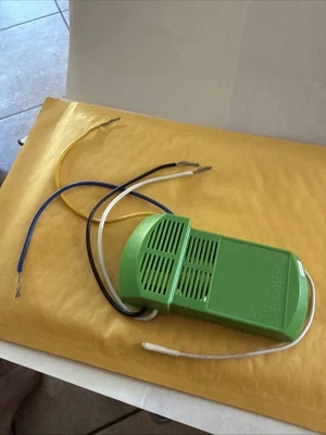 OEM Genuine Hunter Original Replacement Ceiling Fan Remote Receiver K803201000 - Image 1 of 4