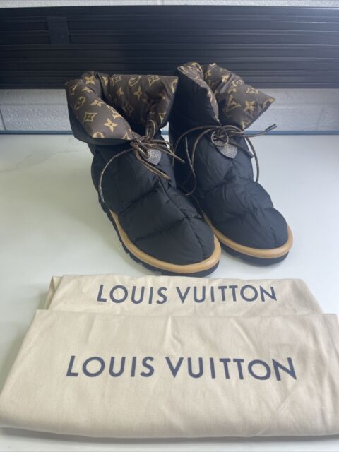 Louis VUITTON PILLOW SNOW RAIN BOOT WATER REPELLANT NYLON MONOGRAM CANVAS  40=10