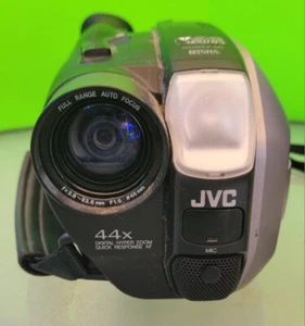 JVC GR-AXM900U Camcorder VHS-C Parts Or Repair CLEARANCE - Picture 1 of 5