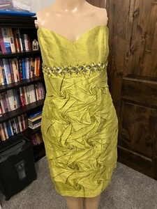 Vestido John Paul Ataker Verde Diseñador Sin Tirantes Estrás Talla 46*** - Imagen 1 de 10