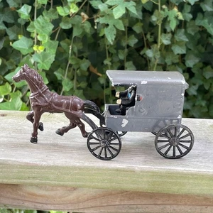 7" Amish Man in Buggy con pintura marrón para caballo Chippy juguete de metal fundido separadores - Imagen 1 de 7