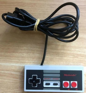 MANETTE SEULE OFFICIELLE NINTENDO NES PAL B EURO CONTROLLER Pad Non jaunie N°2 - Picture 1 of 5