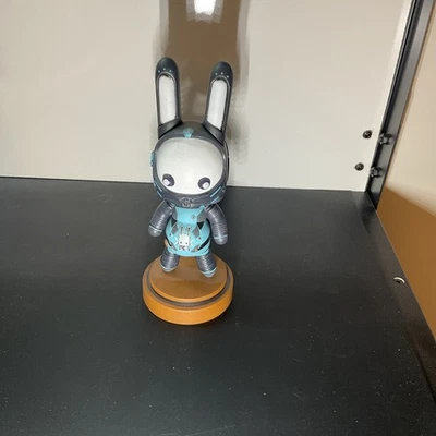 Estatua Destiny 2 JADE RABBIT 7" - Estatuilla Coleccionable Bungie SIN CAJA Foto 1 de 4